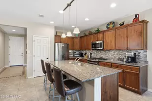 1045 N Echo Ranch Dr, Green Valley, AZ 85614 - Photo 18