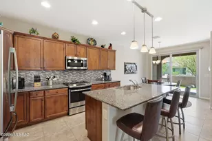 1045 N Echo Ranch Dr, Green Valley, AZ 85614 - Photo 12