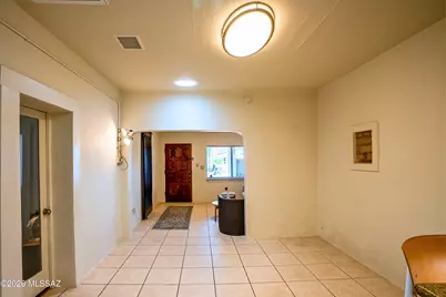 1011 S 8th Avenue, Tucson, AZ 85701 - Photo 8
