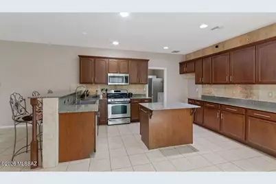 12985 N Carlsbad Place, Oro Valley, AZ 85755 - Photo 8