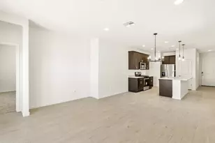 7316 S Gray Jay Dr, Tucson, AZ 85747 - Photo 4