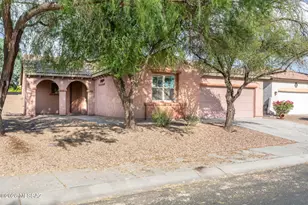 12694 N Maize Dr, Marana, AZ 85653 - Photo 2