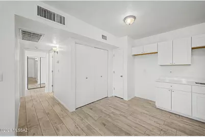 8080 E Speedway Boulevard #414, Tucson, AZ 85710 - Photo 12