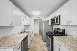 6505 E Nicaragua Dr, Tucson, AZ 85730 - Photo 10