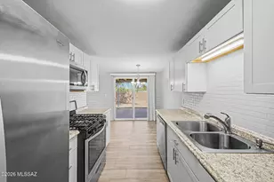 6505 E Nicaragua Dr, Tucson, AZ 85730 - Photo 12