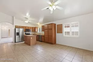 2465 N Camino Reloj, Green Valley, AZ 85614 - Photo 16