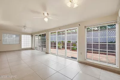 2465 N Camino Reloj, Green Valley, AZ 85614 - Photo 22