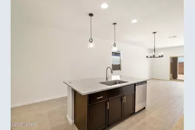 6853 W Sweetshade Lane, Tucson, AZ 85757 - Photo 1
