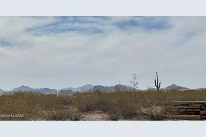 17337 W Saddle Trail, Marana, AZ 85653 - Photo 2