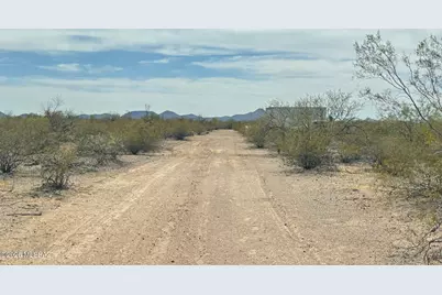 17337 W Saddle Trail, Marana, AZ 85653 - Photo 12