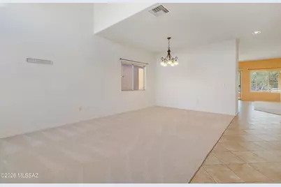 86 E Calle Trona, Green Valley, AZ 85614 - Photo 4