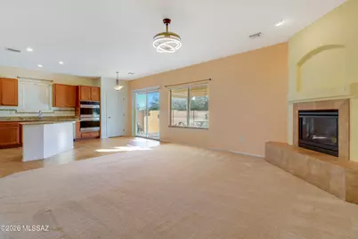 86 E Calle Trona, Green Valley, AZ 85614 - Photo 10