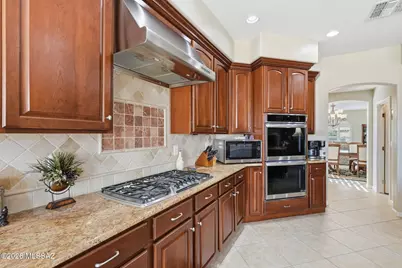37253 S Ocotillo Canyon Drive, Saddlebrooke, AZ 85739 - Photo 16