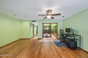 7832 N La CaÃ±ada Dr, Tucson, AZ 85704 - Photo 10