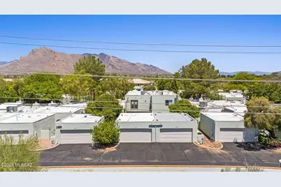 7832 N La CaÃ±ada Drive, Tucson, AZ 85704 - Photo 2