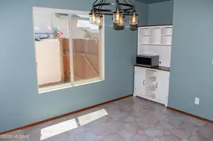 9661 E Caldwell Dr, Tucson, AZ 85747 - Photo 12