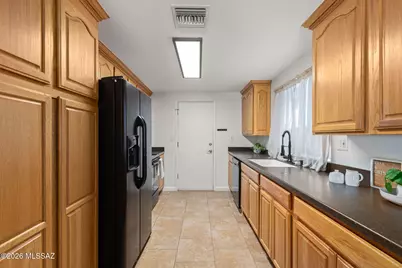 4341 W Rae Circle, Tucson, AZ 85741 - Photo 10
