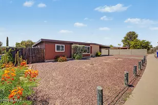 9561 E 33rd St, Tucson, AZ 85748 - Photo 2