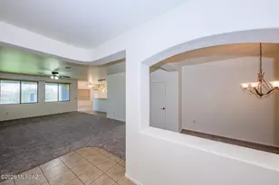 7574 E Autumn Leaf Dr, Tucson, AZ 85756 - Photo 4