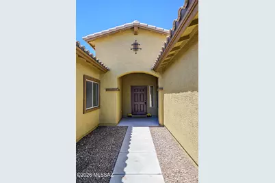 7574 E Autumn Leaf Drive, Tucson, AZ 85756 - Photo 2
