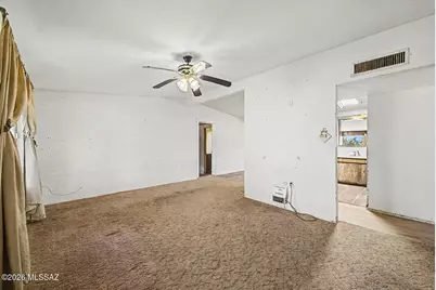 128 W William Carey Street, Corona de Tucson, AZ 85641 - Photo 6