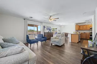 6863 S Cottontail Run Ave, Tucson, AZ 85756 - Photo 4