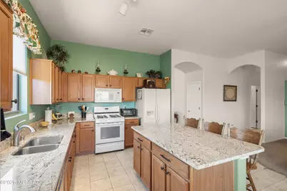 2487 E Big View Drive, Oro Valley, AZ 85755 - Photo 18