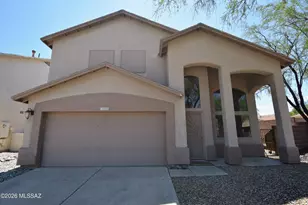 10226 E Desert Eden Pl, Tucson, AZ 85747 - Photo 2