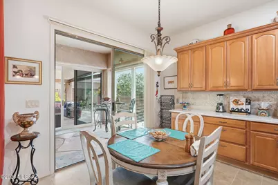 1024 W Tenniel Drive, Green Valley, AZ 85614 - Photo 16