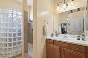 1024 W Tenniel Dr, Green Valley, AZ 85614 - Photo 24