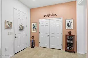 1024 W Tenniel Dr, Green Valley, AZ 85614 - Photo 6