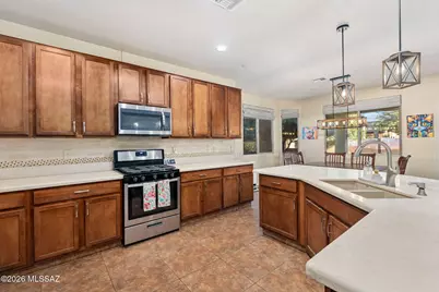 11673 W Barley Drive, Marana, AZ 85653 - Photo 12