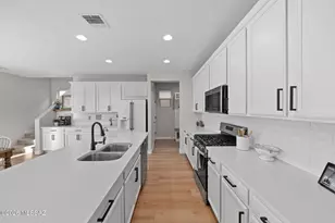 14217 E Hub Dr, Vail, AZ 85641 - Photo 14