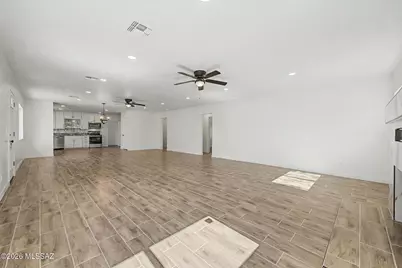 1825 W Probasco Drive, Tucson, AZ 85746 - Photo 8
