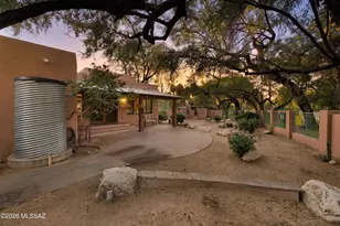 1720 N Forty Niner Dr, Tucson, AZ 85749 - Photo 36