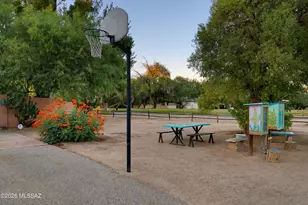 1720 N Forty Niner Dr, Tucson, AZ 85749 - Photo 38