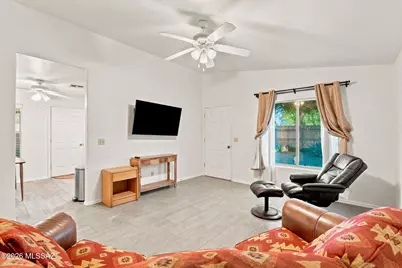2833 N Palo Verde Avenue, Tucson, AZ 85716 - Photo 2