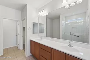 8033 N Circulo El Palmito, Tucson, AZ 85704 - Photo 6