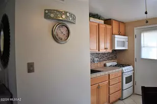 322 S La Canada Dr, Green Valley, AZ 85614 - Photo 4