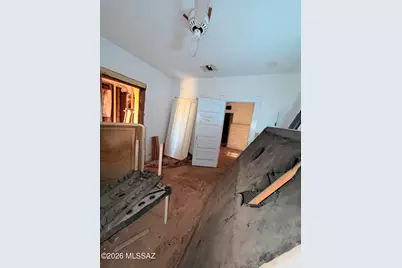 347 E 24th Street, Tucson, AZ 85713 - Photo 4