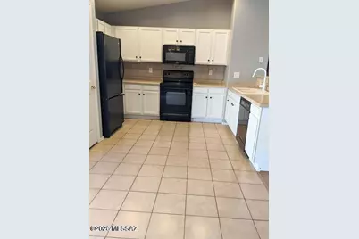 5540 W Dove Loft Drive, Marana, AZ 85658 - Photo 4