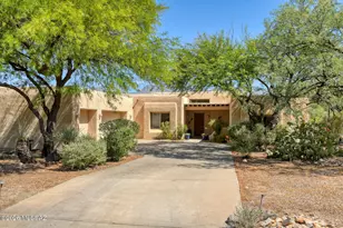 8865 E Honeybear Pl, Tucson, AZ 85749 - Photo 2