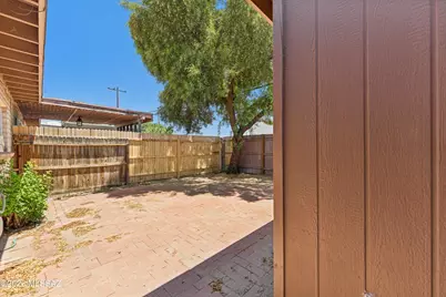 3960 E Flower Street #30, Tucson, AZ 85712 - Photo 26