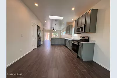 742 S Meadowood Lane, Sierra Vista, AZ 85635 - Photo 6