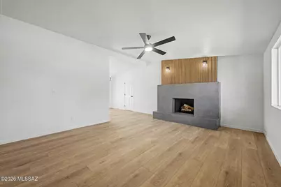 7921 N Paul Revere Place, Tucson, AZ 85741 - Photo 8