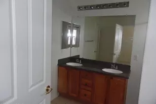 7325 E Weeping Willow Dr SE, Tucson, AZ 85756 - Photo 4