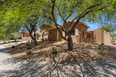 502 W Flaxen Drive, Oro Valley, AZ 85755 - Photo 2
