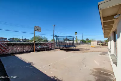 3644 E Helena Stravenue, Tucson, AZ 85706 - Photo 32