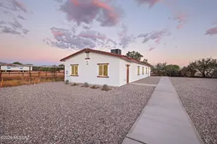 380 E Corona Rd, Tucson, AZ 85756 - Photo 40