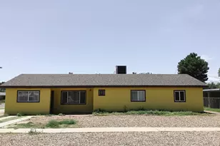 300 N Bowie Ave, Willcox, AZ 85643 - Photo 2
